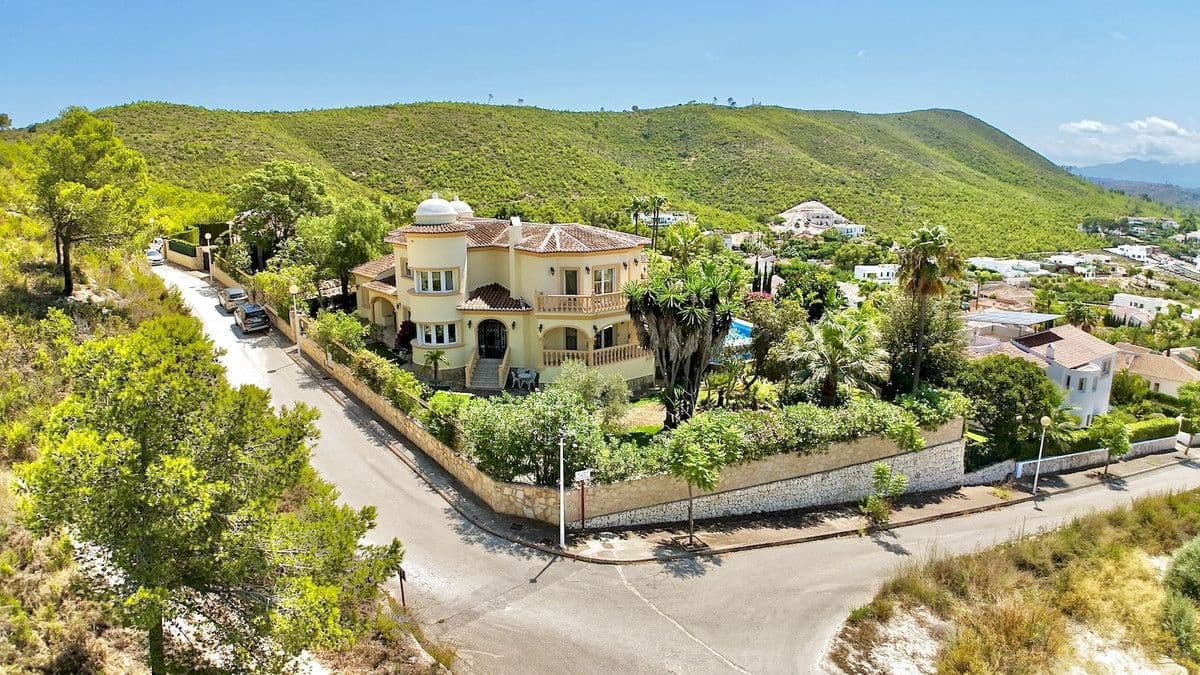 4 bedroom Villa for sale in Javea / Xabia - € 2,200,000 (Ref: 10013864)
