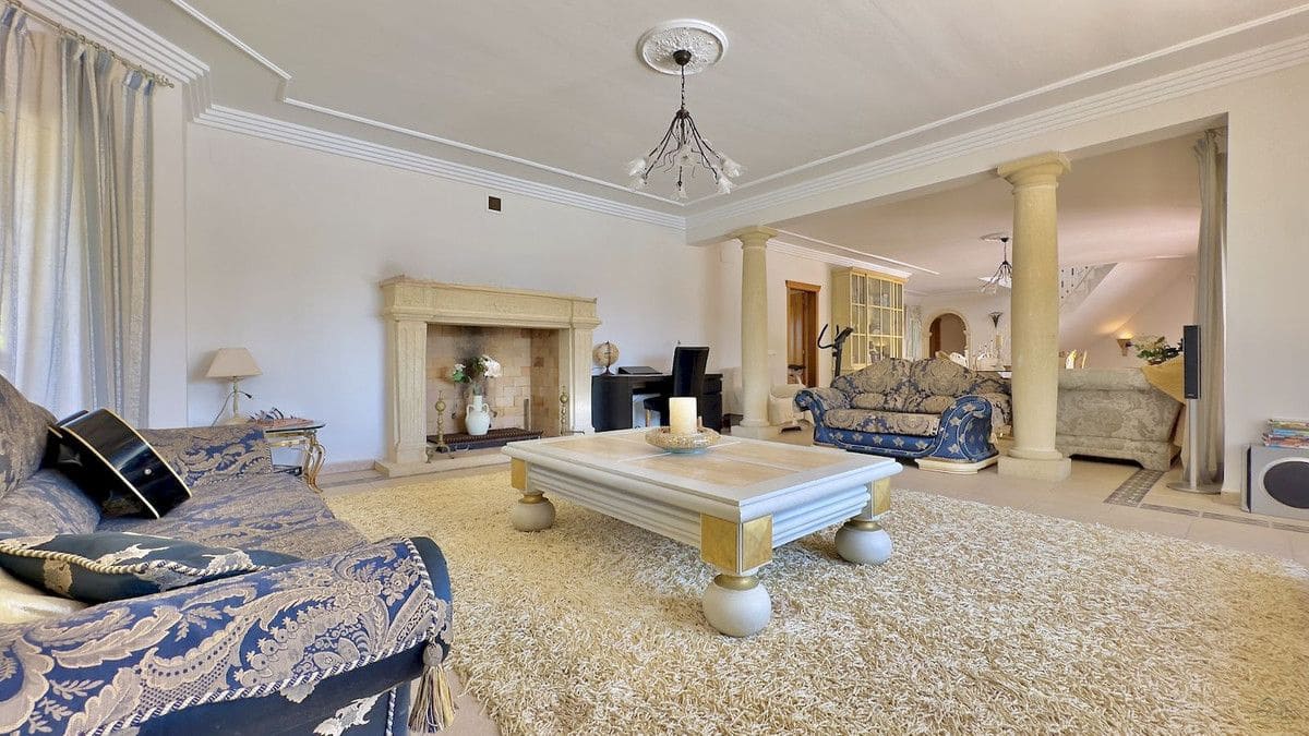 4 bedroom Villa for sale in Javea / Xabia - € 2,200,000 (Ref: 10013864)