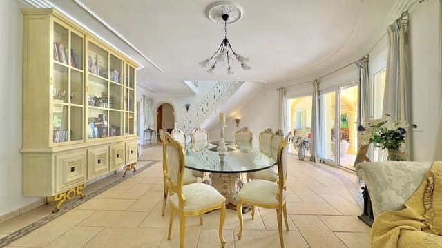 4 bedroom Villa for sale in Javea / Xàbia - € 2,200,000 (Ref: 10013864)