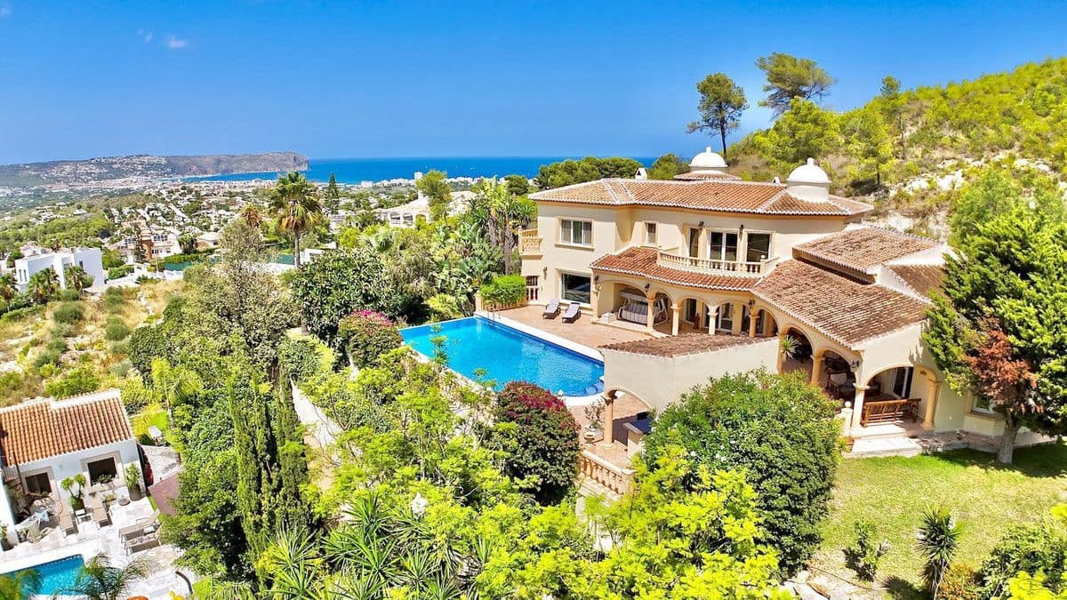 4 bedroom Villa for sale in Javea / Xabia - € 2,200,000 (Ref: 10013864)