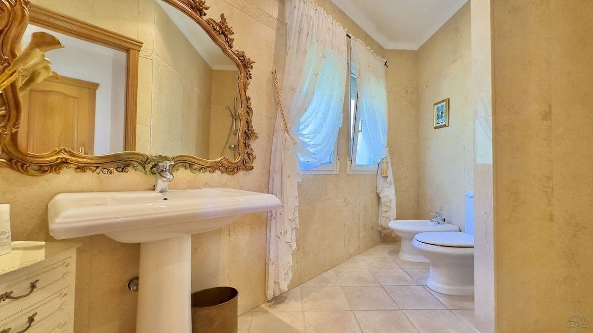 4 bedroom Villa for sale in Javea / Xabia - € 2,200,000 (Ref: 10013864)