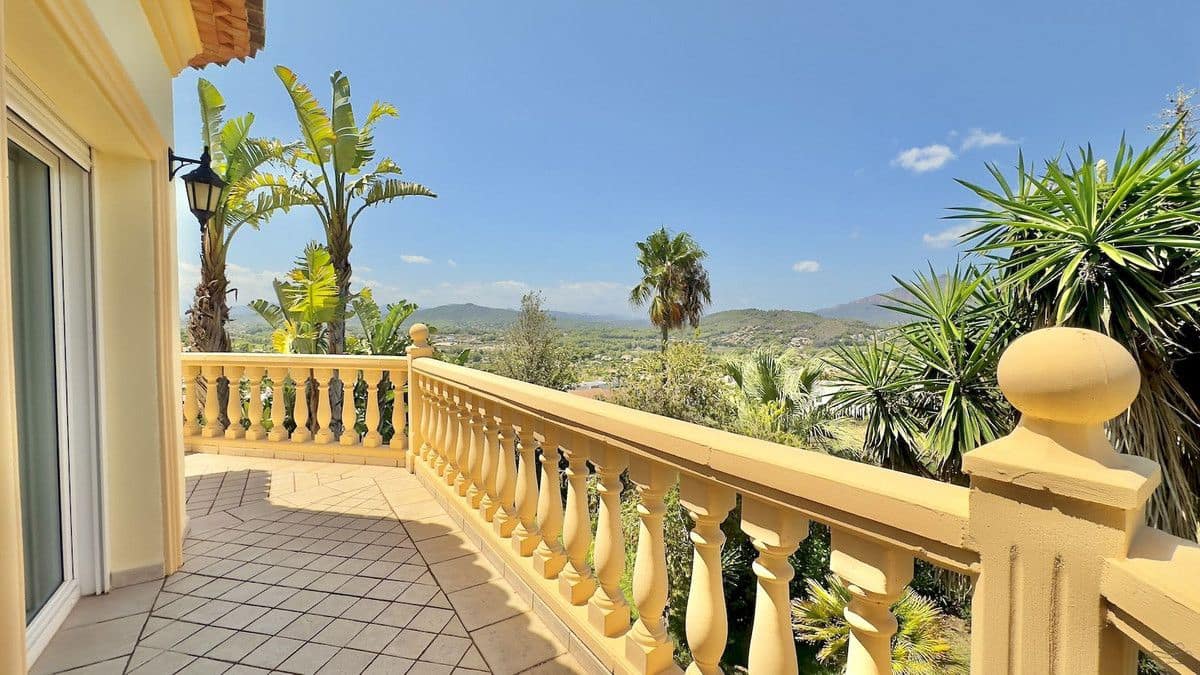 4 bedroom Villa for sale in Javea / Xabia - € 2,200,000 (Ref: 10013864)