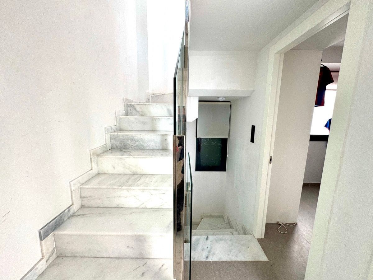 4 soveværelse Villa til salg i Guardamar del Segura - € 374.000 (Ref: 10013868)