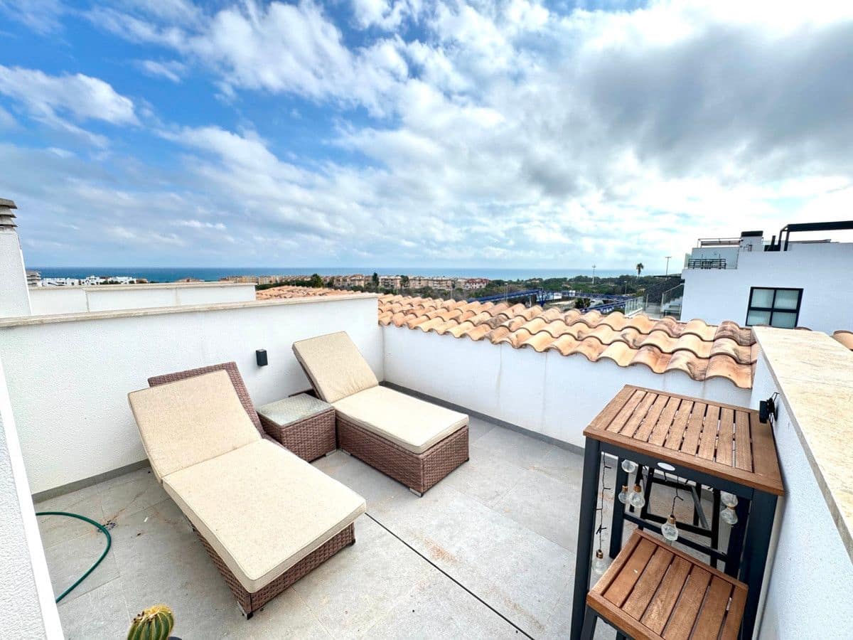 4 soveværelse Villa til salg i Guardamar del Segura - € 374.000 (Ref: 10013868)