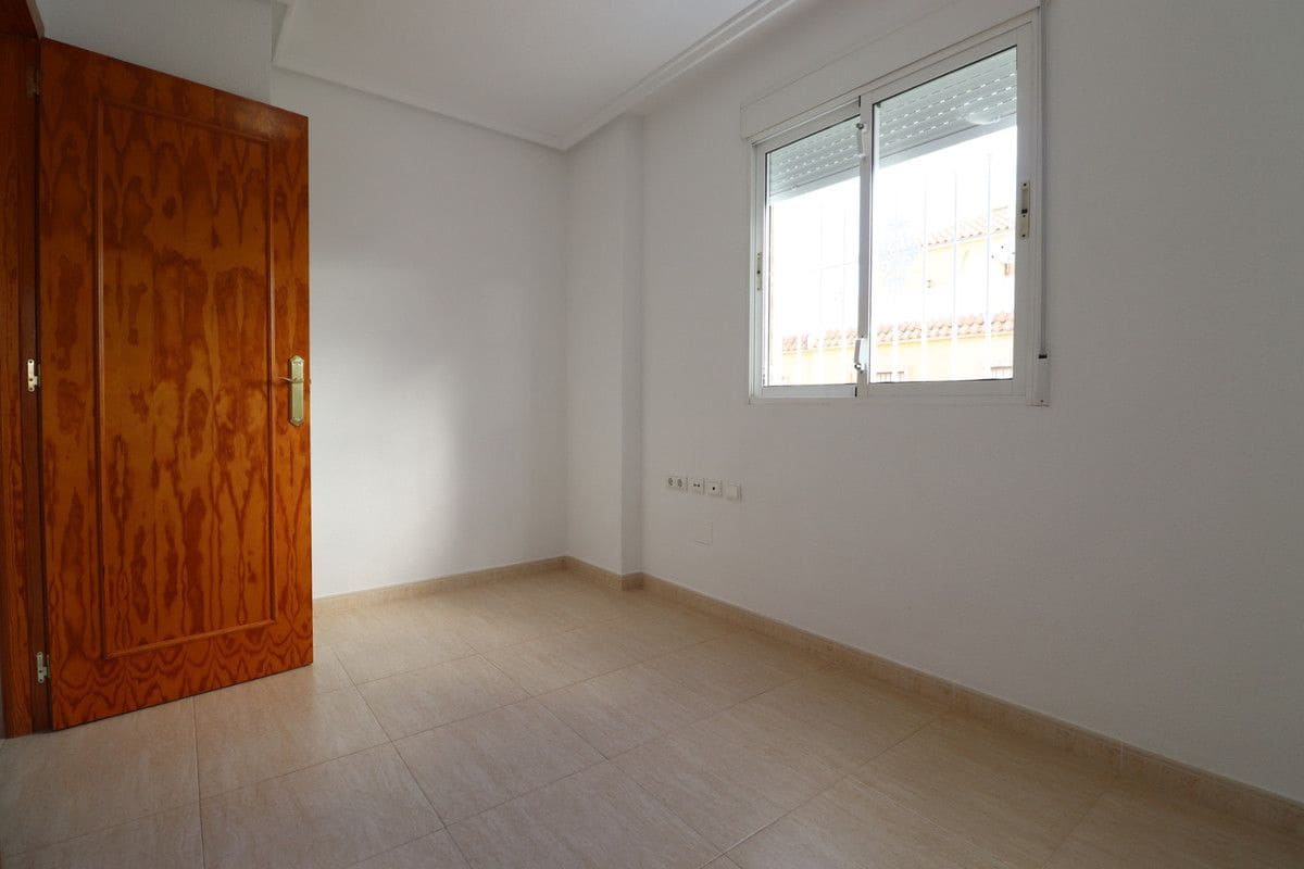 3 soverom Villa til salgs i Rojales med svømmebasseng - € 265 000 (Ref: 10013869)
