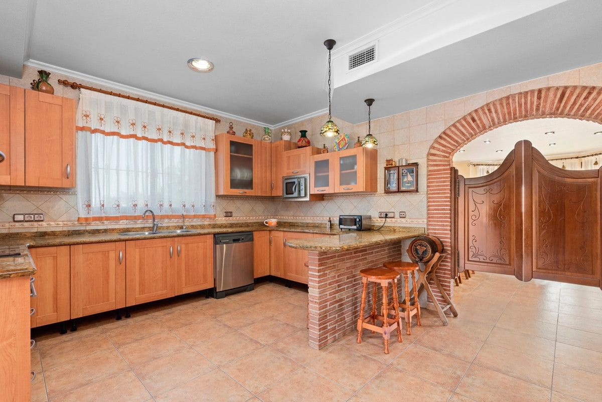 3 slaapkamer Finca/Landhuis te koop in Beniel - € 370.000 (Ref: 10013870)