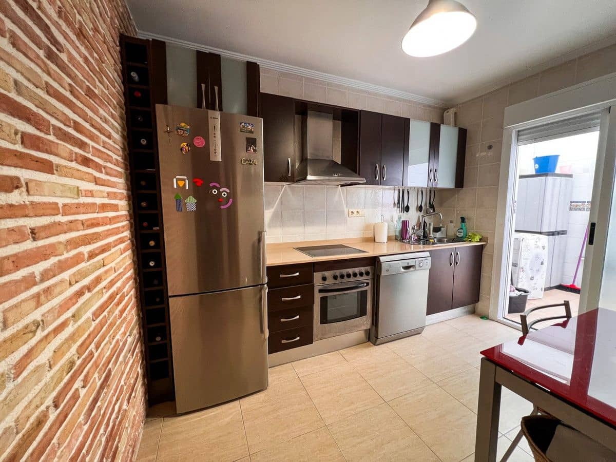 3 soverom Kjedet enebolig til salgs i Pilar de la Horadada - € 369 000 (Ref: 10013873)