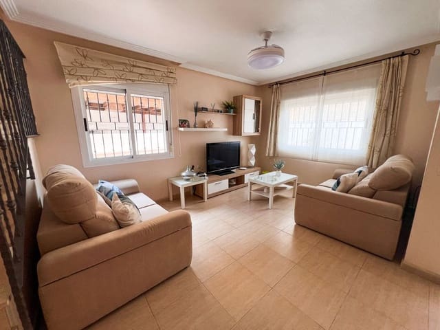 3 soverom Kjedet enebolig til salgs i Pilar de la Horadada - € 369 000 (Ref: 10013873)