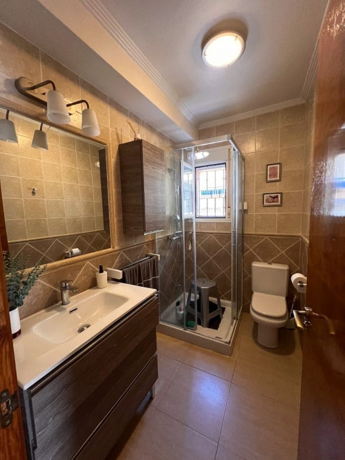 3 soverom Kjedet enebolig til salgs i Pilar de la Horadada - € 369 000 (Ref: 10013873)
