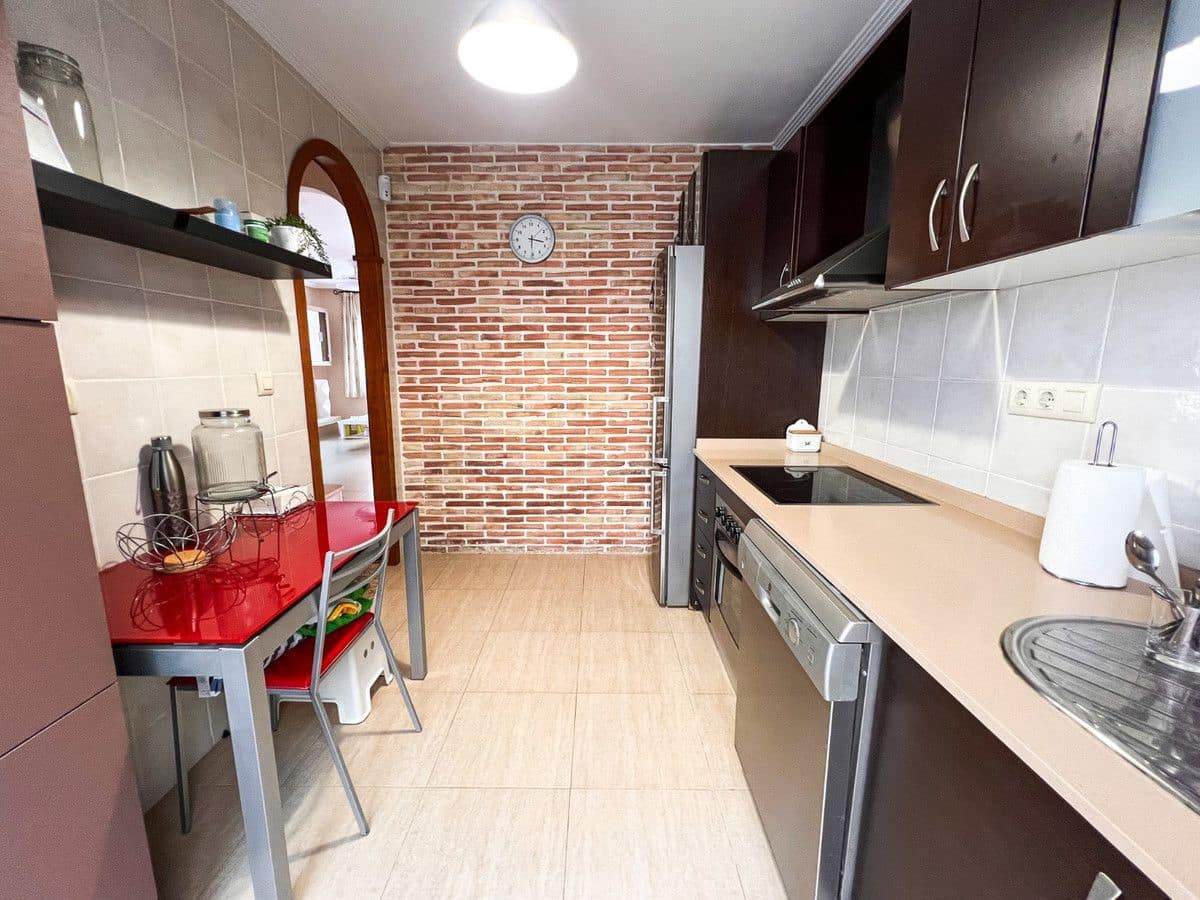3 soverom Kjedet enebolig til salgs i Pilar de la Horadada - € 369 000 (Ref: 10013873)