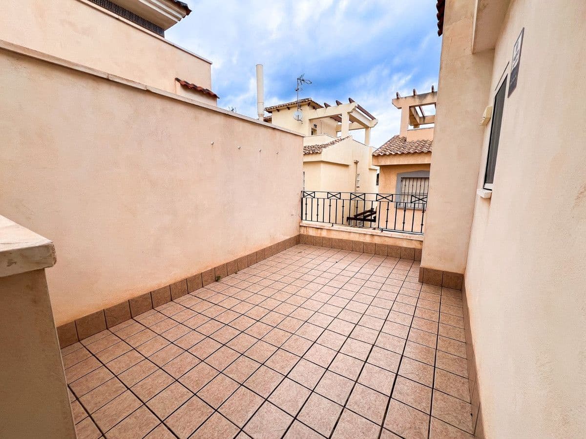3 soverom Kjedet enebolig til salgs i Pilar de la Horadada - € 369 000 (Ref: 10013873)