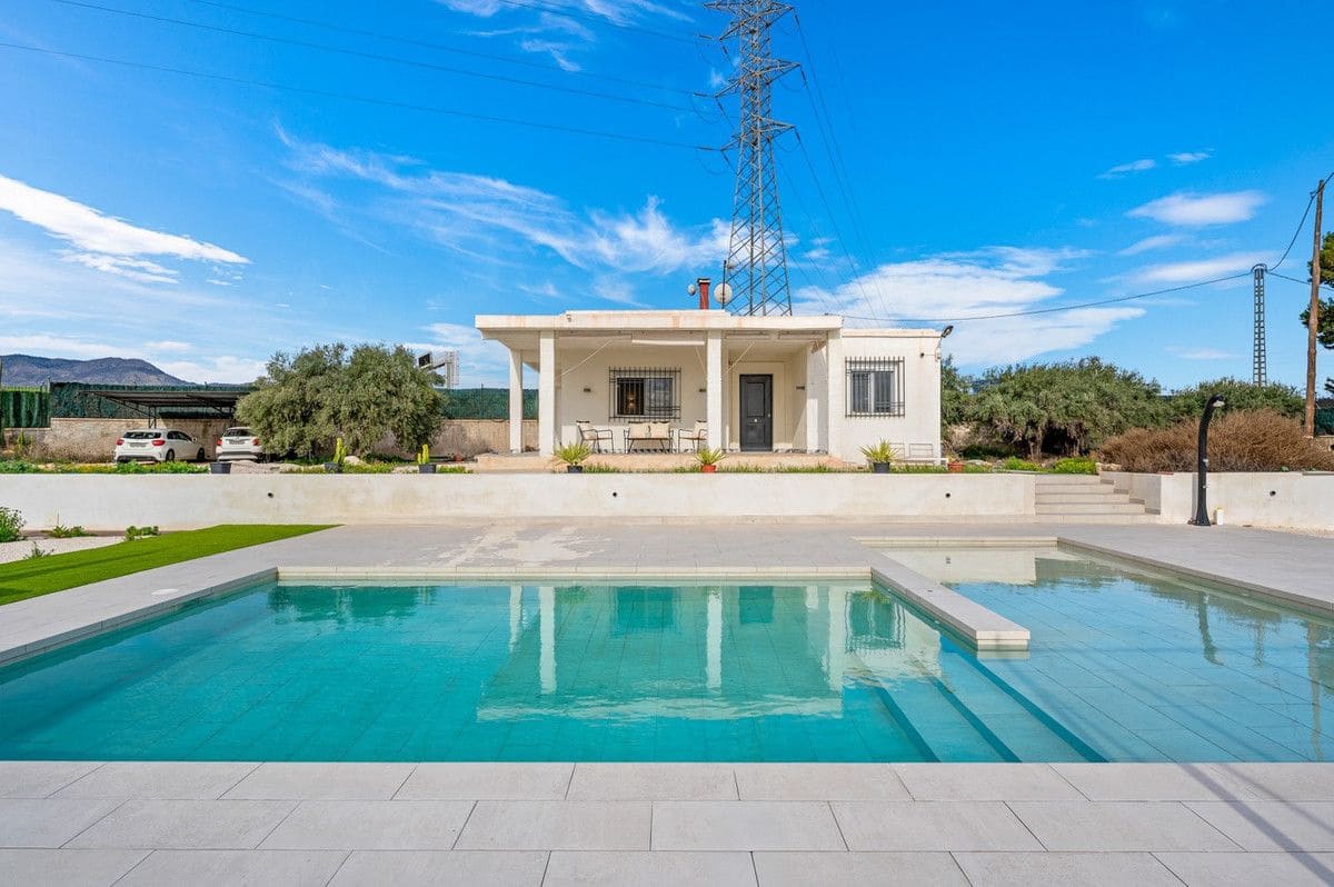 3 camera da letto Villa in vendita in Elche / Elx con piscina - 370.000 € (Rif: 10013886)