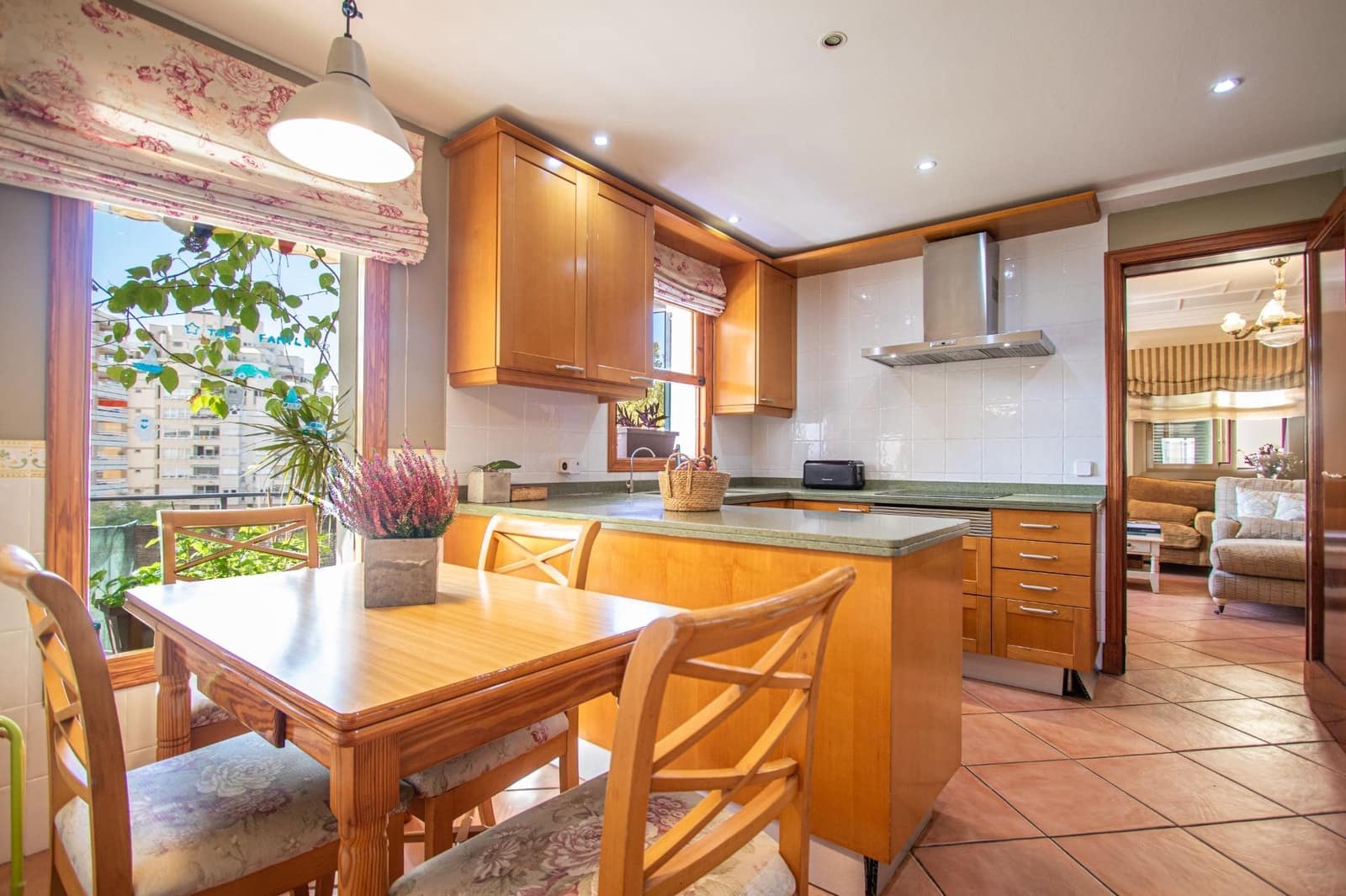 4 makuuhuone Huoneisto myytävänä paikassa Palma de Mallorca - 850 000 € (Ref: 10013887)