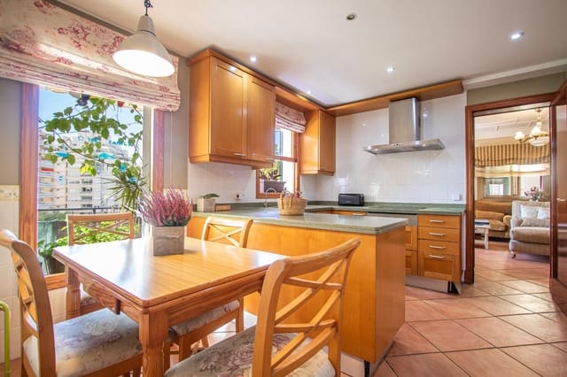 4 makuuhuone Huoneisto myytävänä paikassa Palma de Mallorca - 850 000 € (Ref: 10013887)