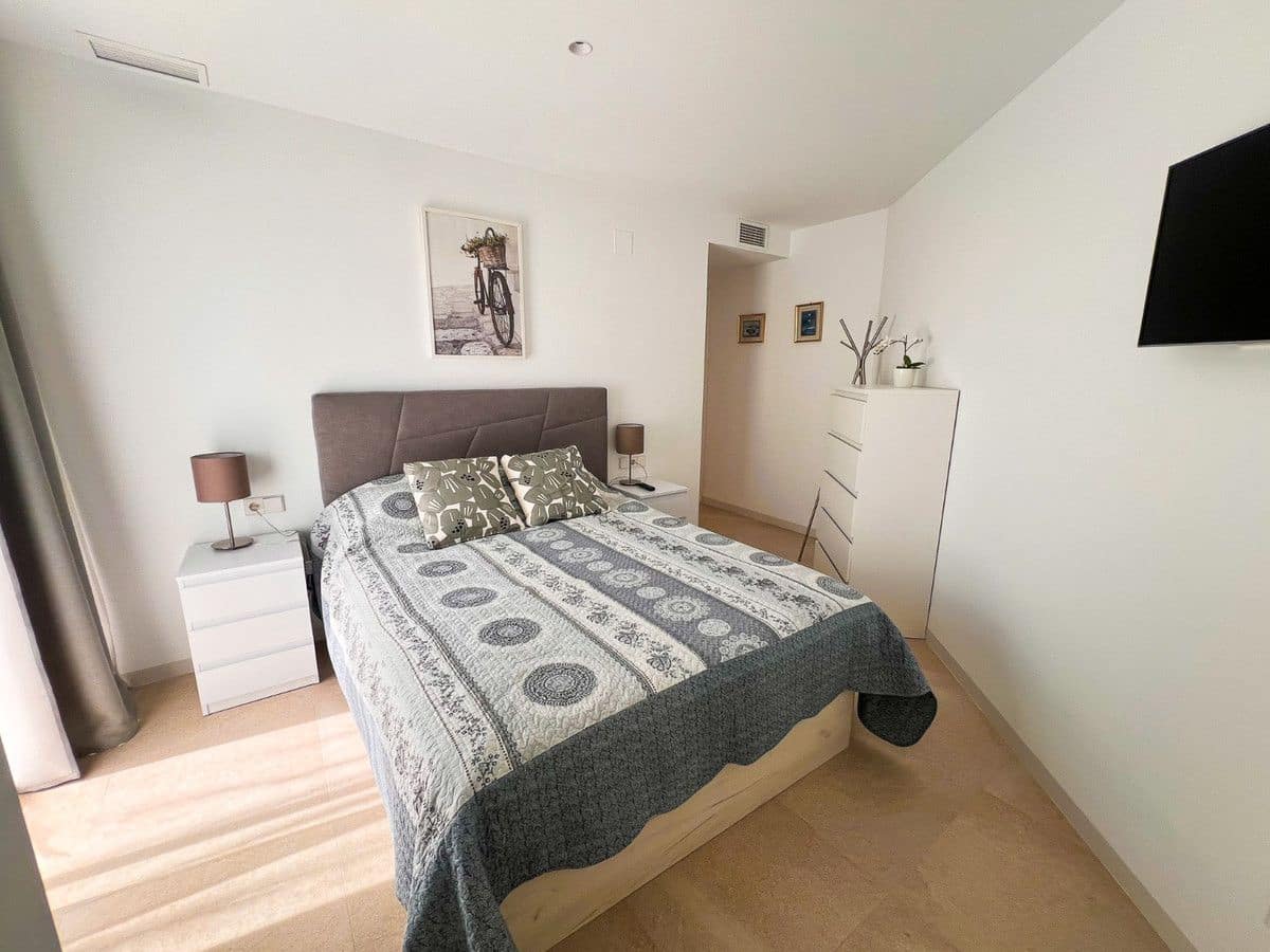 Apartamento de 2 habitaciones en La Florida en venta - 310.000 € (Ref: 10015789)