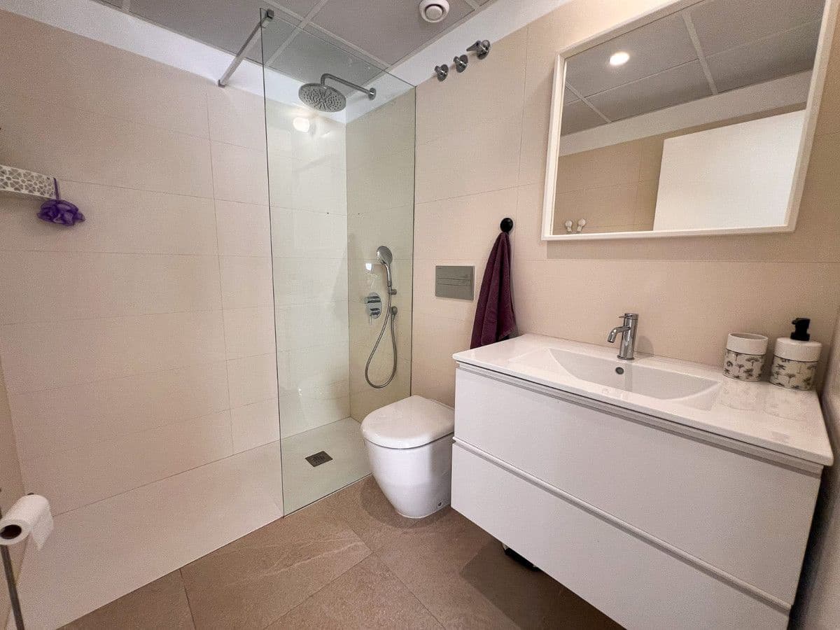 Apartamento de 2 habitaciones en La Florida en venta - 310.000 € (Ref: 10015789)