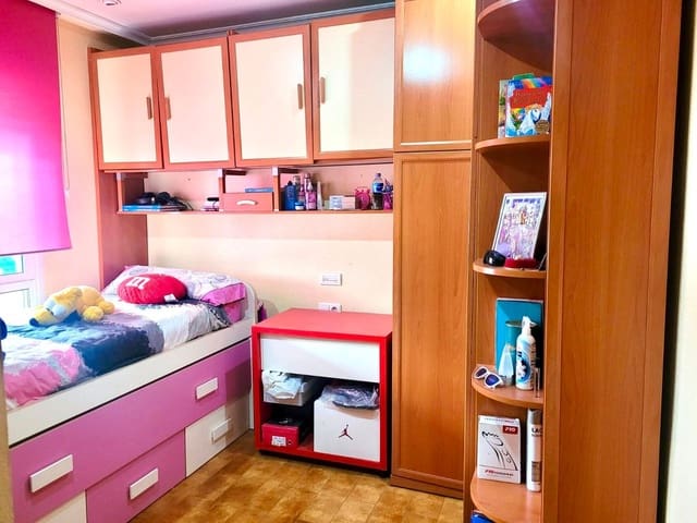 3 soveværelse Lejlighed til salg i Guardamar del Segura - € 214.900 (Ref: 10015790)
