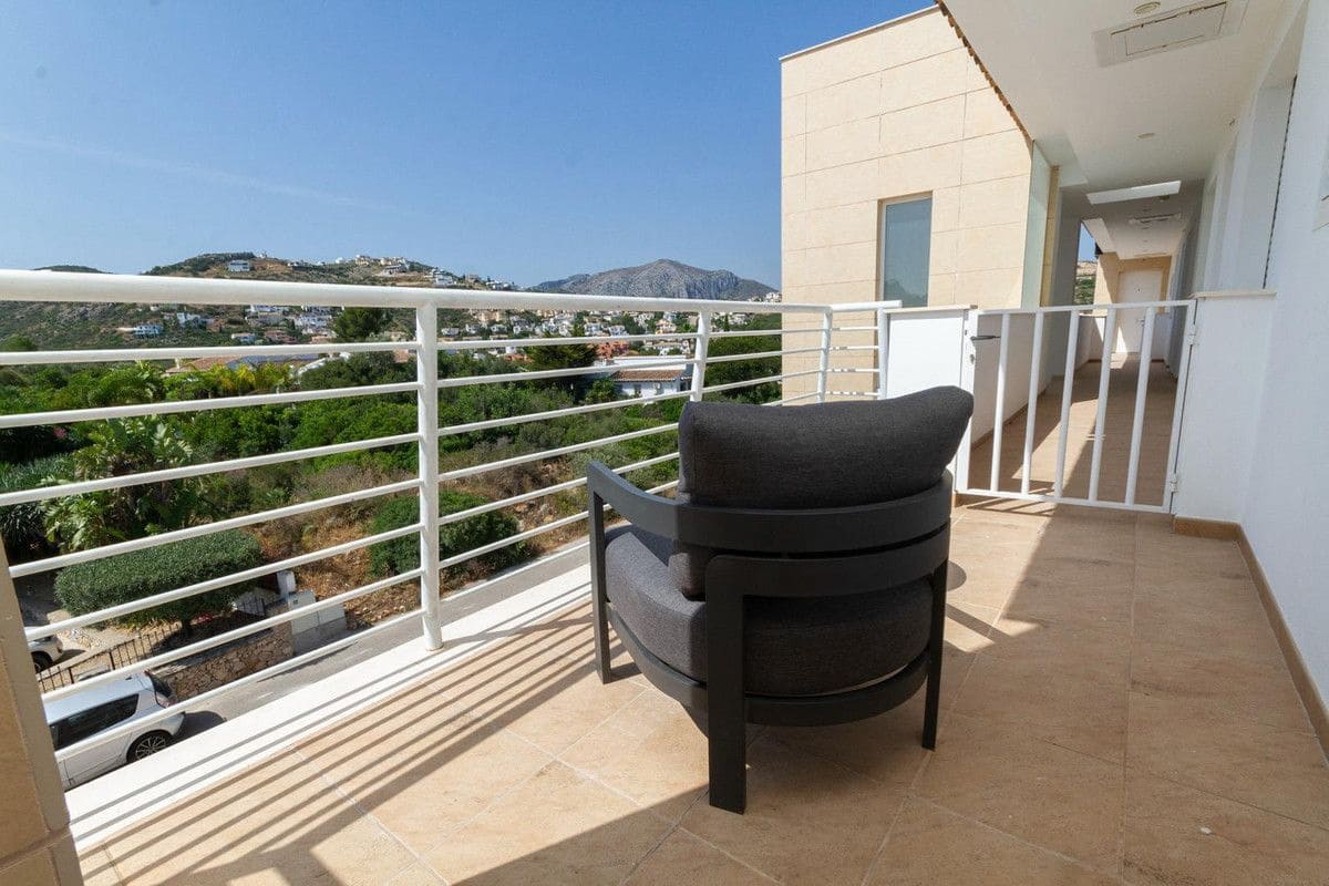 Apartamento de 2 habitaciones en Pego en venta - 215.000 € (Ref: 10015792)