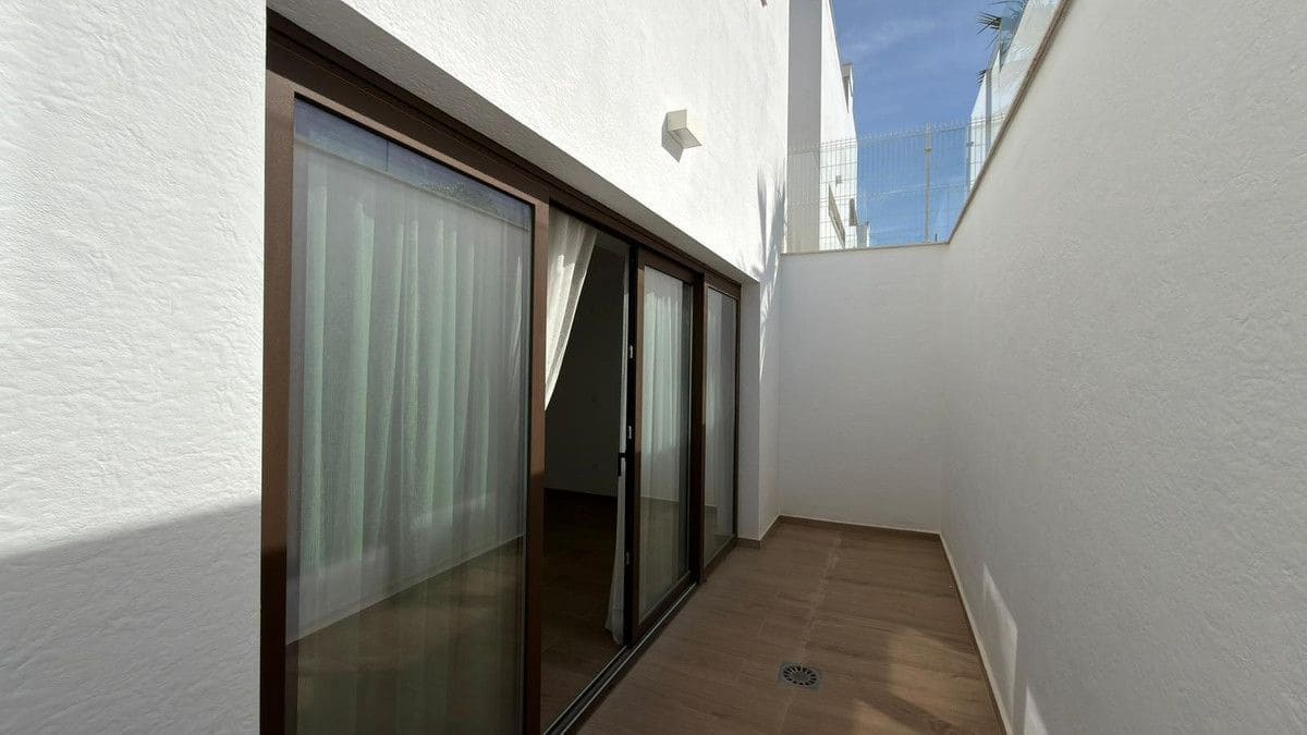 5 slaapkamer Villa te koop in Finestrat - € 895.000 (Ref: 10015793)
