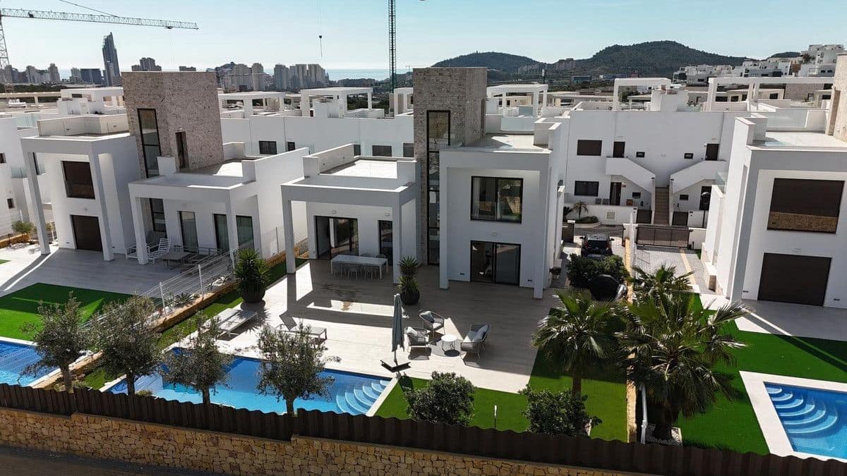 5 slaapkamer Villa te koop in Finestrat - € 895.000 (Ref: 10015793)