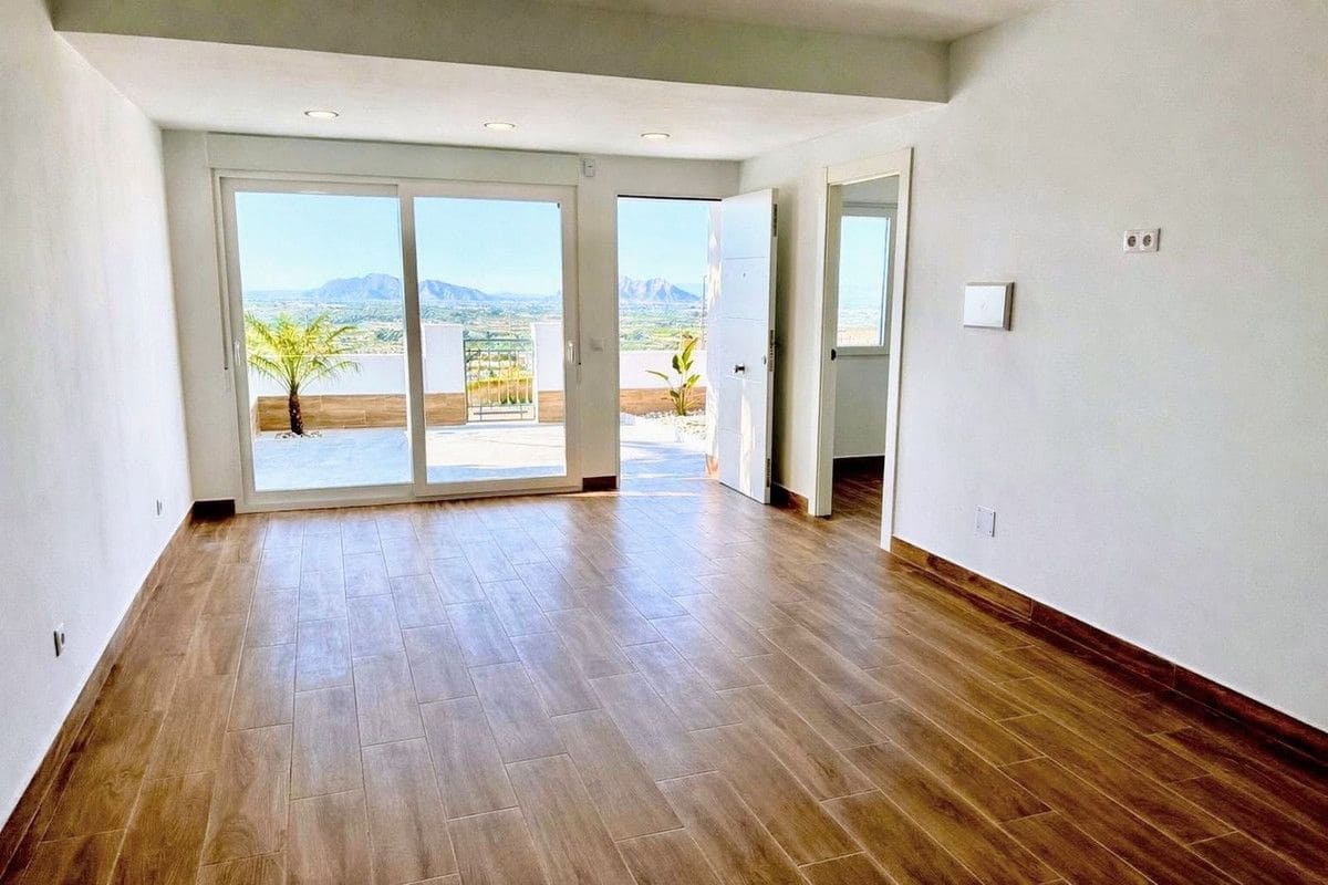 3 slaapkamer Villa te koop in Rojales met zwembad - € 249.000 (Ref: 10017780)