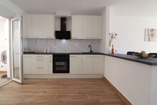 3 slaapkamer Villa te koop in Rojales met zwembad - € 249.000 (Ref: 10017780)