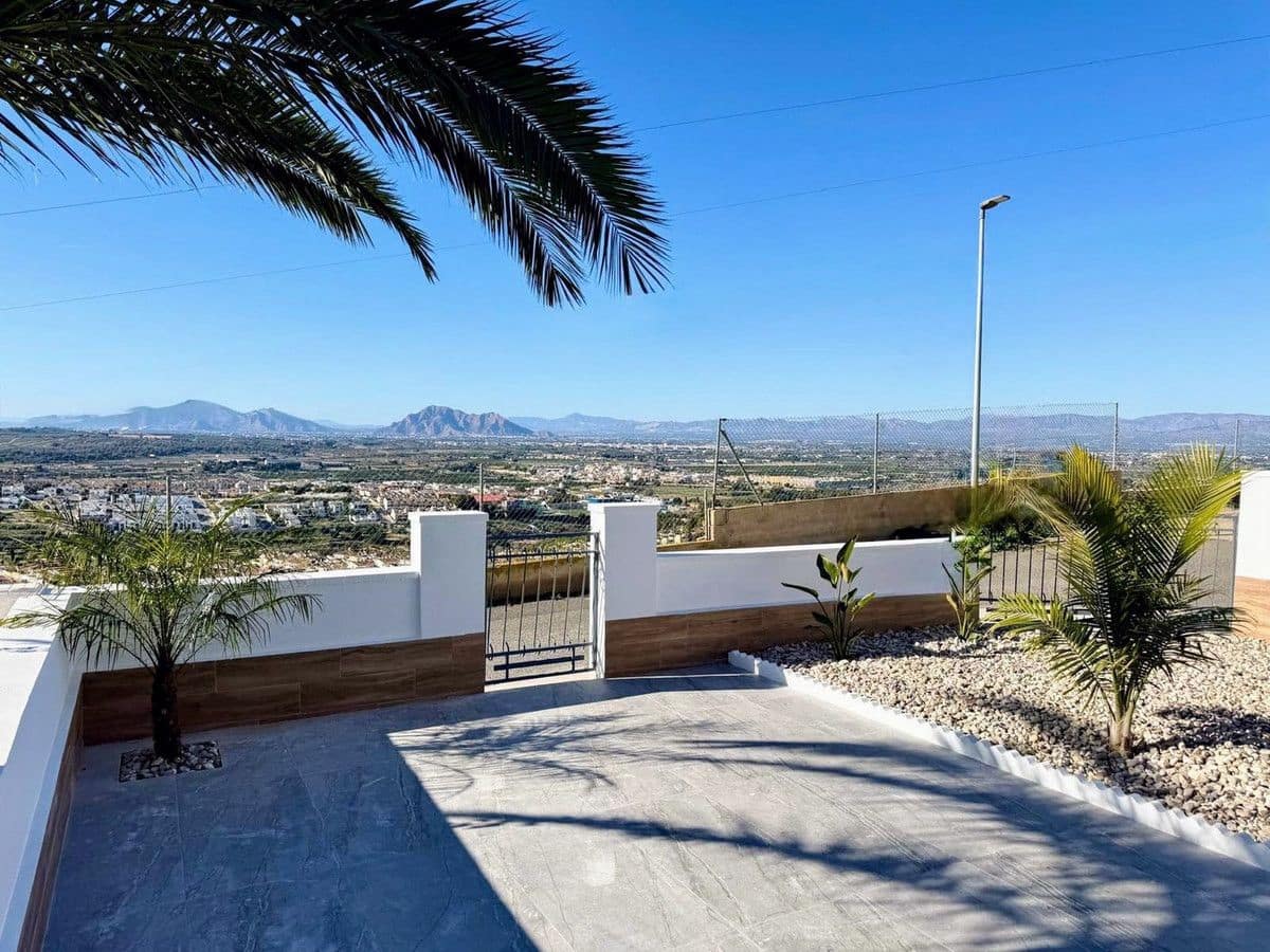 3 slaapkamer Villa te koop in Rojales met zwembad - € 249.000 (Ref: 10017780)