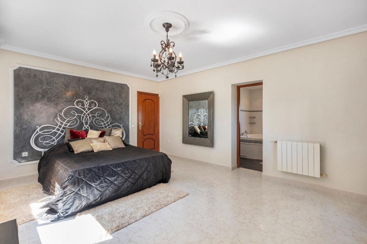 5 sovrum Villa till salu i Rojales med pool - 565 000 € (Ref: 10017785)