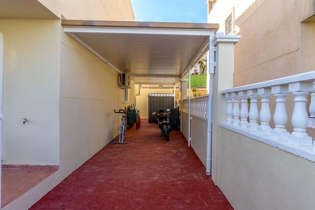 3 chambre Villa/Maison à vendre à Torrevieja - 295 000 € (Ref: 10017797)