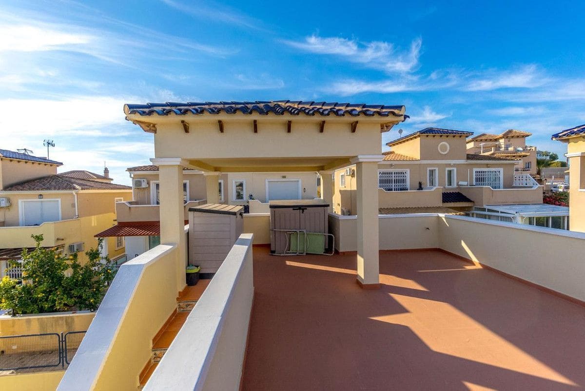 3 chambre Villa/Maison à vendre à Torrevieja - 295 000 € (Ref: 10017797)