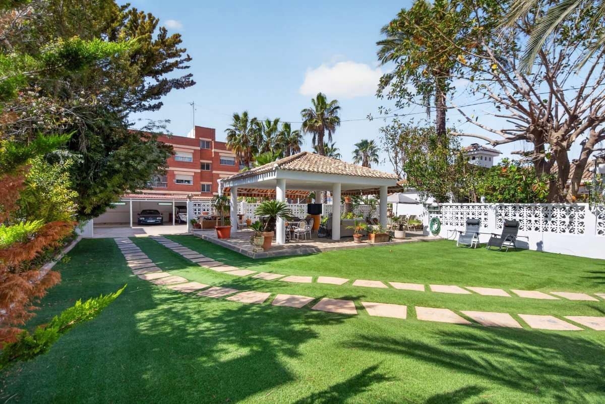 3 Zimmer Villa zu verkaufen in Lo Pagan mit Pool - 995.000 € (Ref: 10017804)