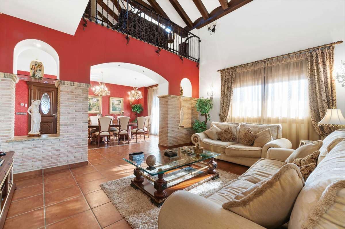 4 soveværelse Villa til salg i Orihuela med swimmingpool - € 1.799.990 (Ref: 10017805)