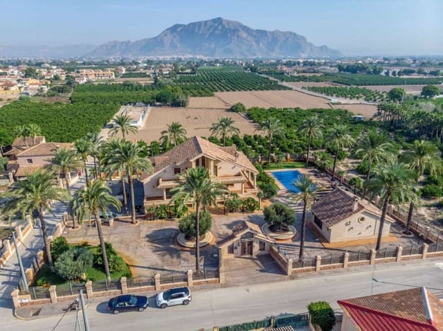 4 bedroom Villa for sale in Molins - Campaneta - San Bartolomé, Orihuela with pool - € 1,799,990 (Ref: 10017805)