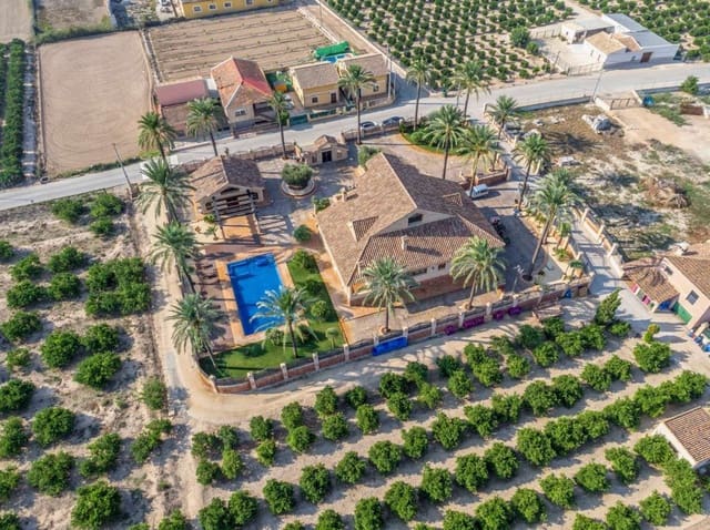 4 bedroom Villa for sale in Molins - Campaneta - San Bartolomé, Orihuela with pool - € 1,799,990 (Ref: 10017805)