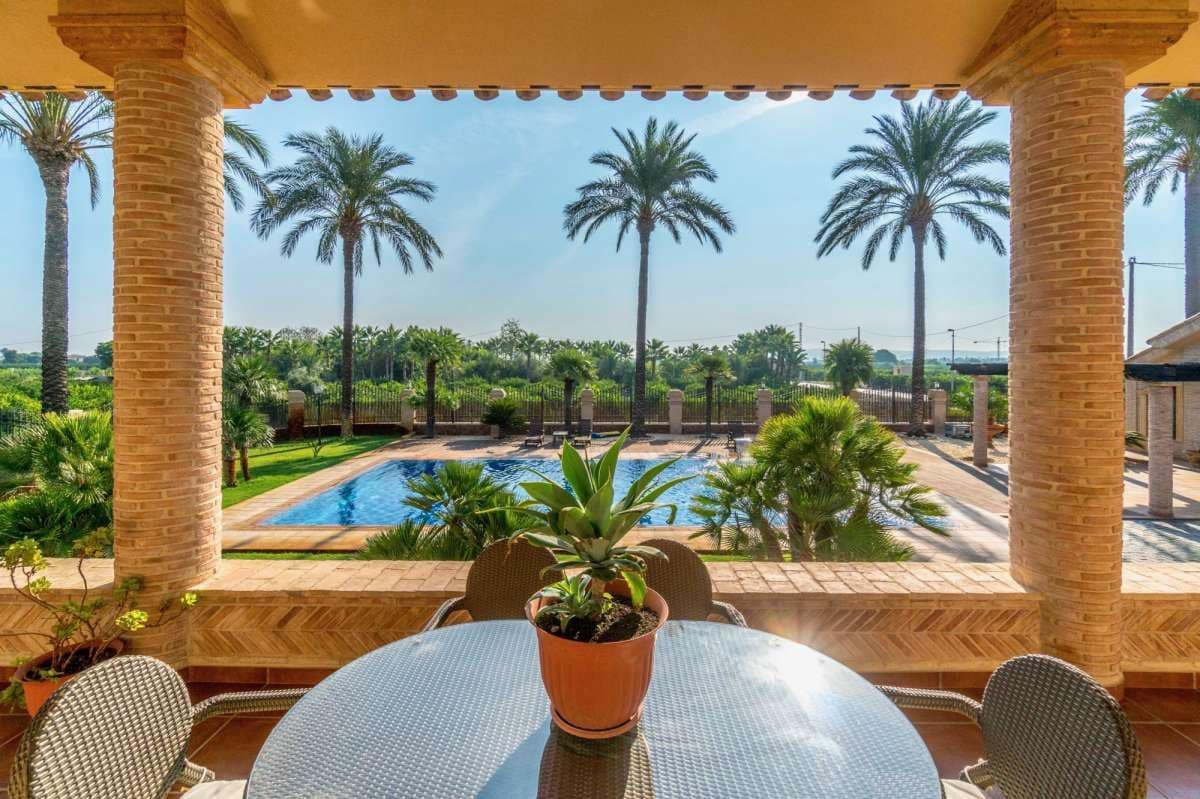 4 soveværelse Villa til salg i Orihuela med swimmingpool - € 1.799.990 (Ref: 10017805)