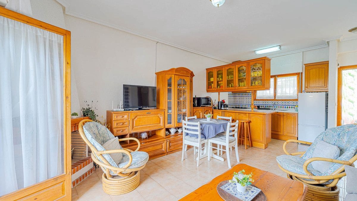 2 soverom Leilighet til salgs i Orihuela Costa - € 165 000 (Ref: 10017807)