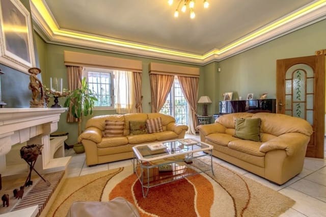6 sypialnia Willa na sprzedaż w Los Europeos, Torrevieja - 950 000 € (Ref: 10017809)