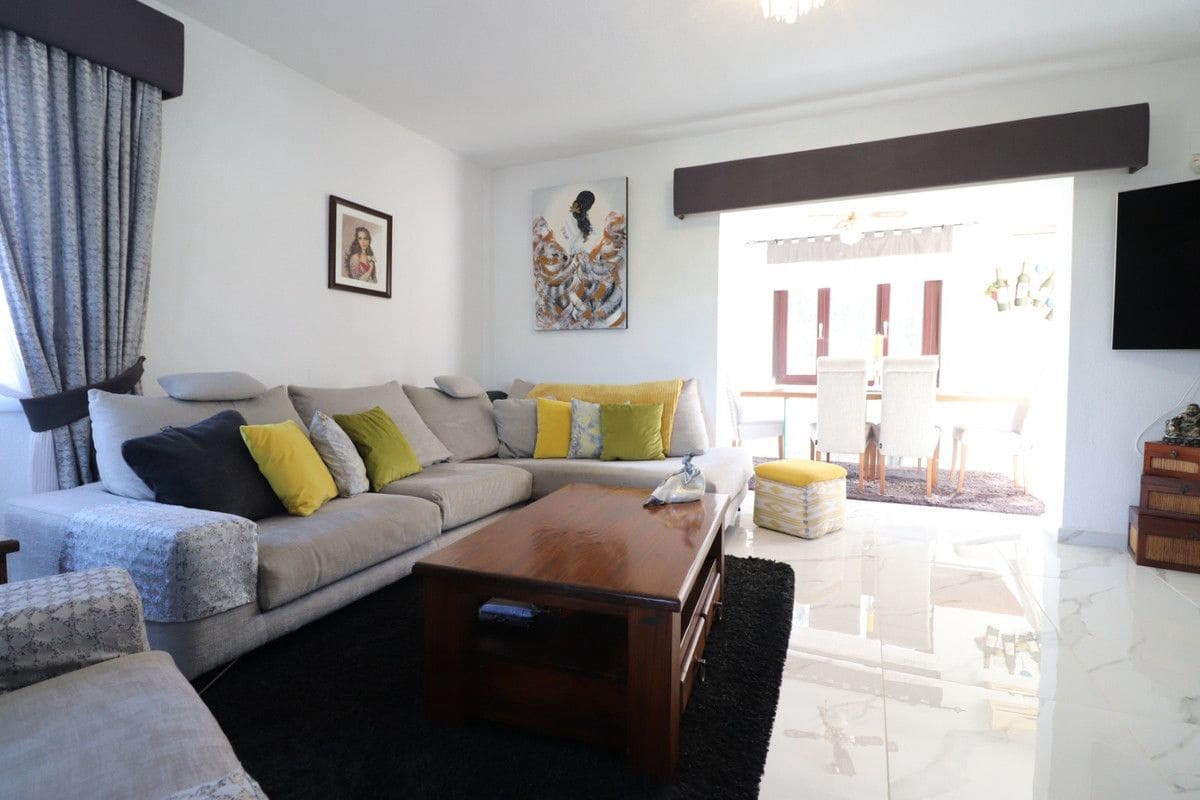 5 sovrum Villa till salu i Algorfa med pool - 649 950 € (Ref: 10017811)
