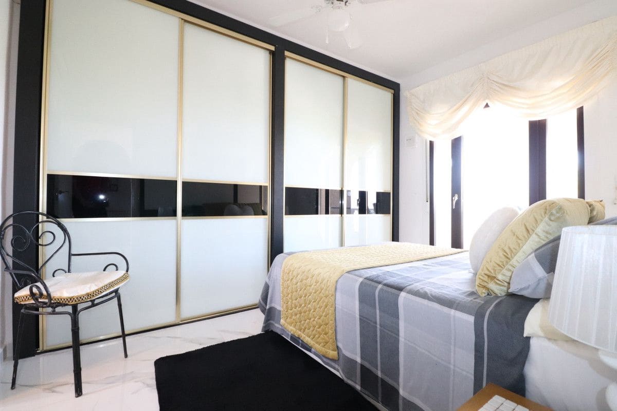 5 sovrum Villa till salu i Algorfa med pool - 649 950 € (Ref: 10017811)