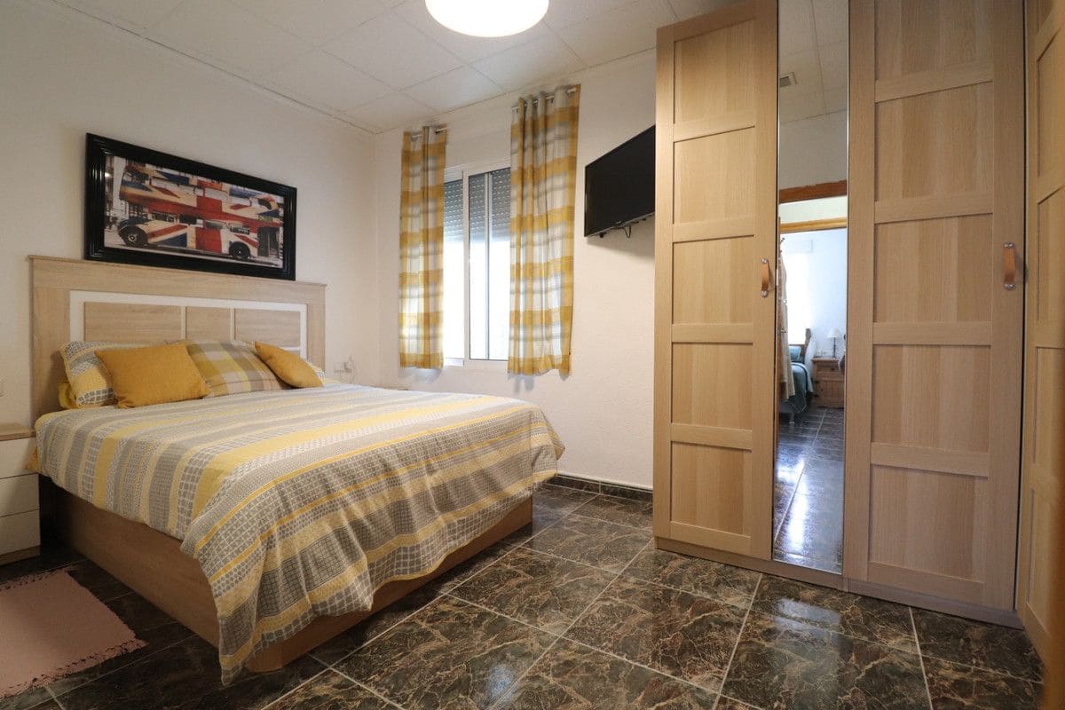 4 chambre Villa/Maison à vendre à Benferri avec piscine - 350 000 € (Ref: 10017815)
