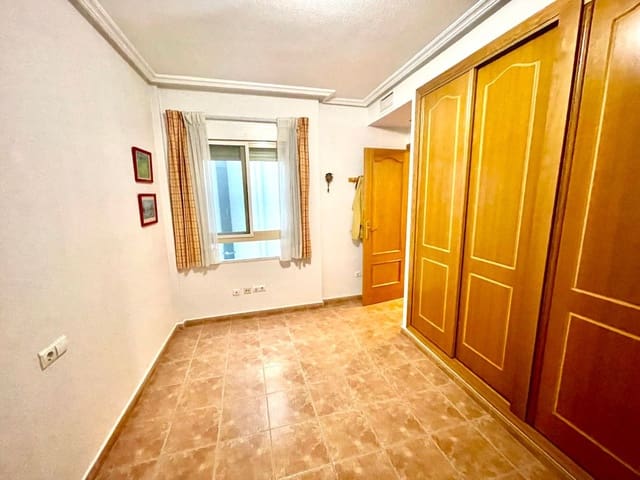 3 sovrum Villa till salu i Almoradí - 249 900 € (Ref: 10017816)
