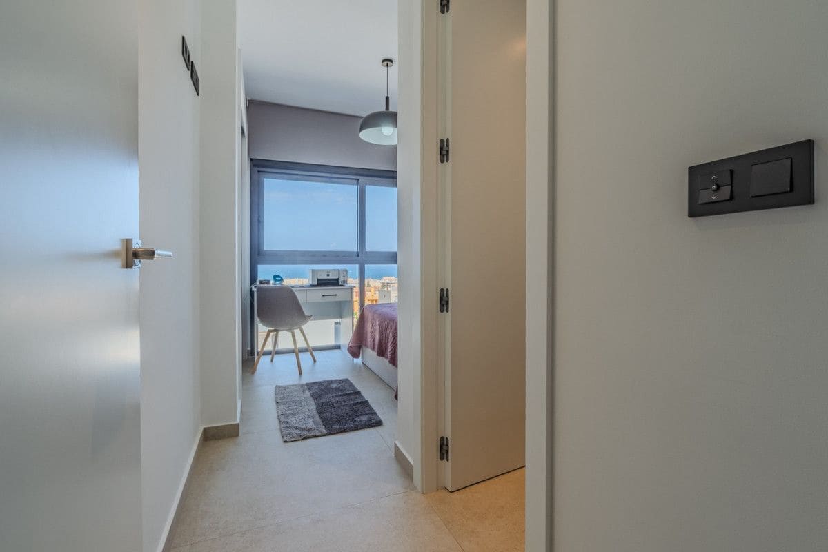 3 soverom Leilighet til salgs i Guardamar del Segura - € 620 000 (Ref: 10017817)