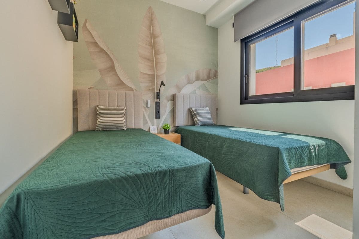 3 soverom Leilighet til salgs i Guardamar del Segura - € 620 000 (Ref: 10017817)