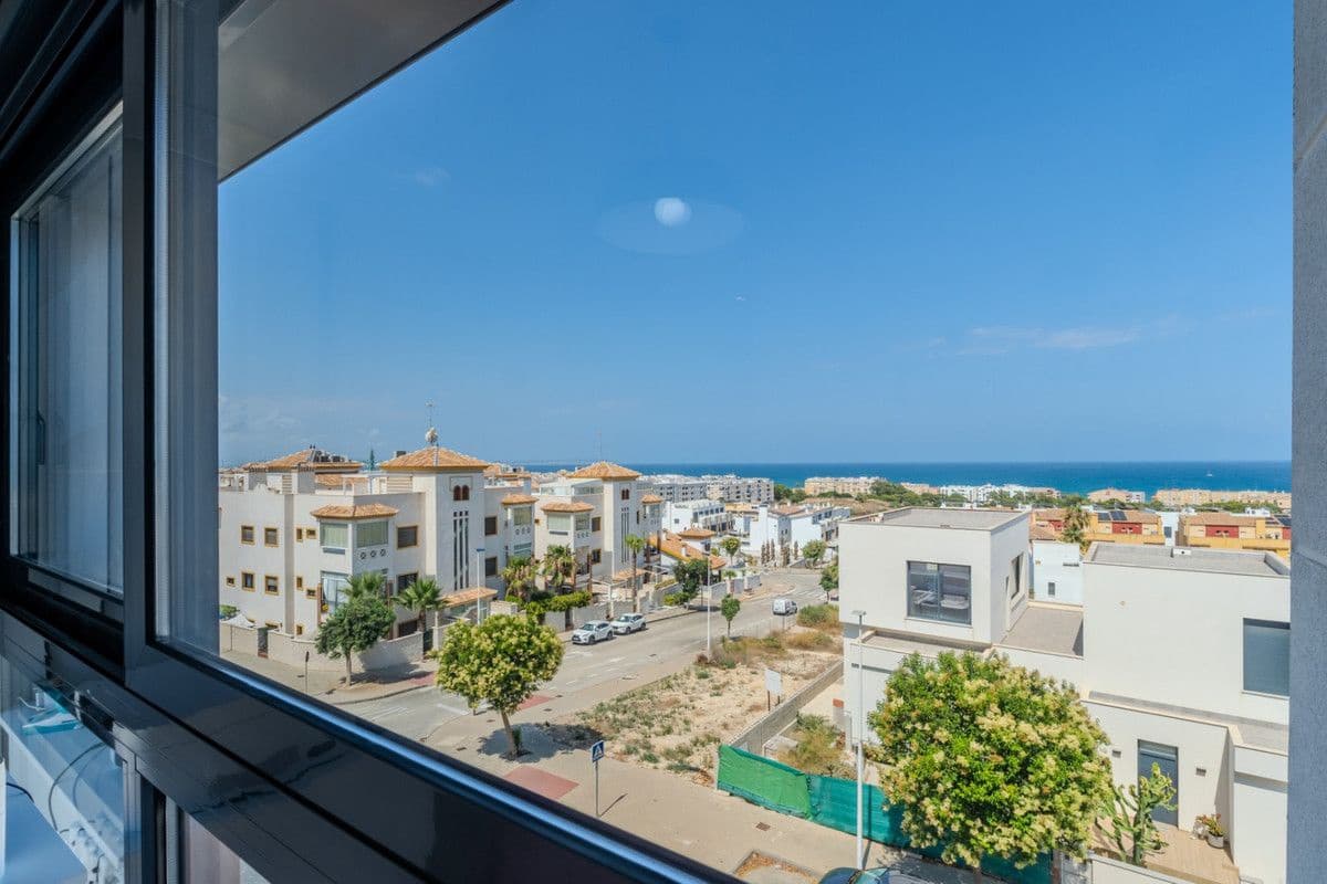3 soverom Leilighet til salgs i Guardamar del Segura - € 620 000 (Ref: 10017817)