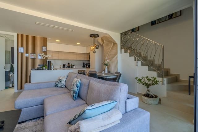 Apartamento de 3 habitaciones en Guardamar del Segura en venta - 620.000 € (Ref: 10017817)
