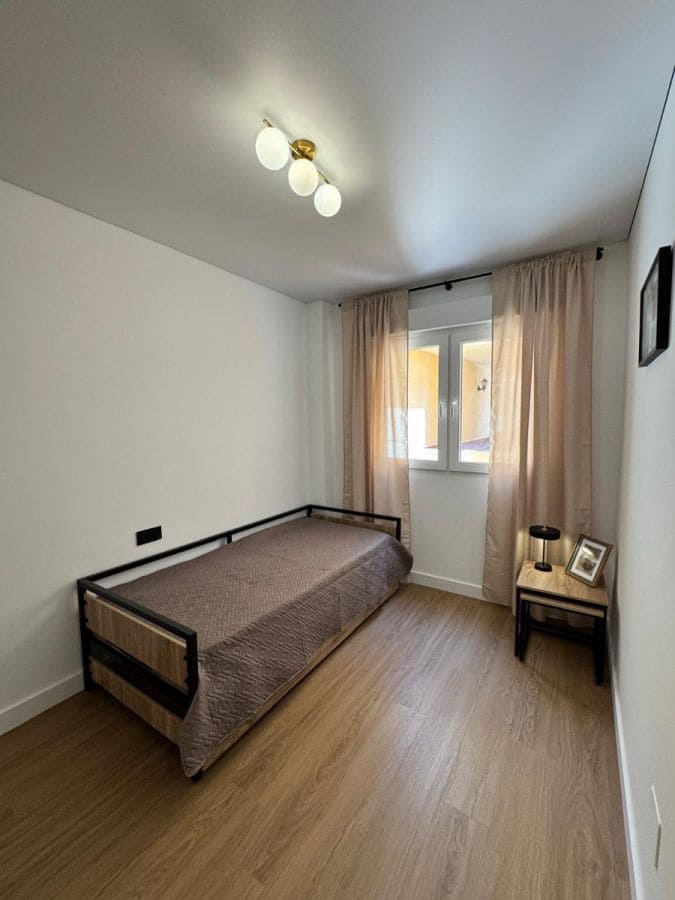 Apartamento de 2 habitaciones en Pilar de la Horadada en venta - 204.900 € (Ref: 10017818)