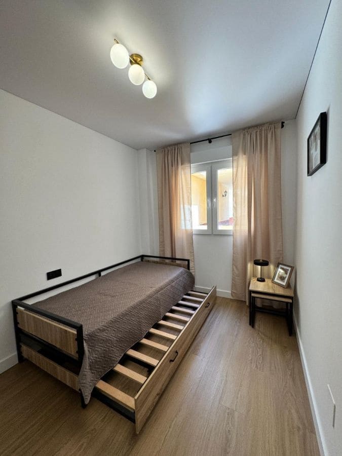 Apartamento de 2 habitaciones en Pilar de la Horadada en venta - 204.900 € (Ref: 10017818)