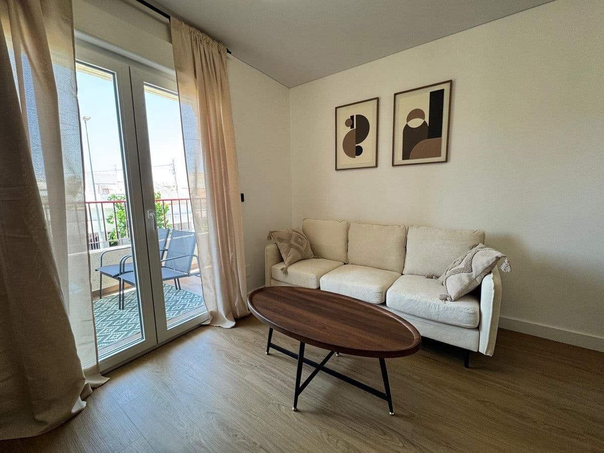 Apartamento de 2 habitaciones en Pilar de la Horadada en venta - 204.900 € (Ref: 10017818)