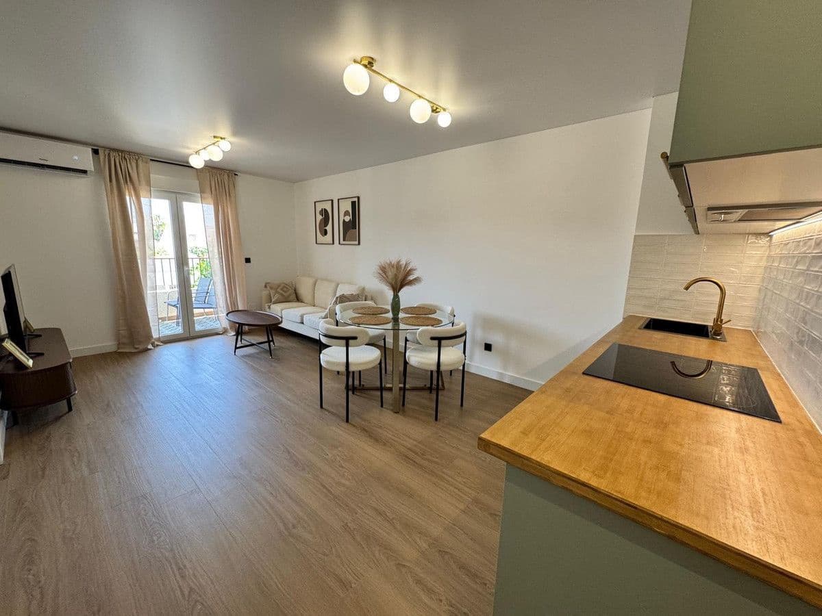 Apartamento de 2 habitaciones en Pilar de la Horadada en venta - 204.900 € (Ref: 10017818)