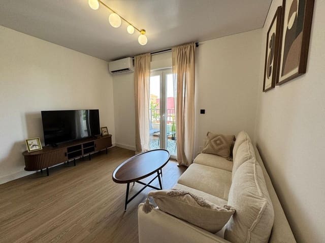 Apartamento de 2 habitaciones en Pilar de la Horadada en venta - 204.900 € (Ref: 10017818)